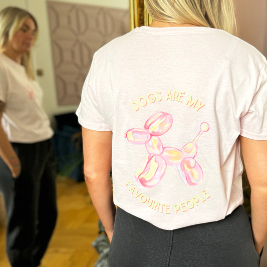 Light Pink 2024 "Dogs Are My Favourite People" Unisex Adults Graphic T-Shirt